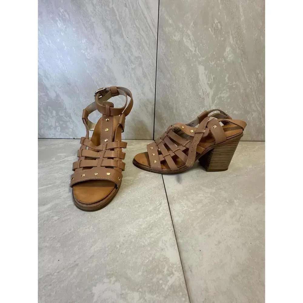 Anthropologie Seychelles tan strappy block heel sandals Size 6.5